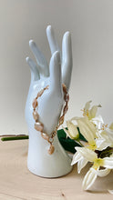 Load image into Gallery viewer, Sand Dollar Genuine Pearl Clasp Bracelet