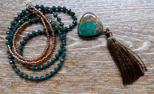 Load image into Gallery viewer, Copper And Green Crystal Beaded Dangle Earrings