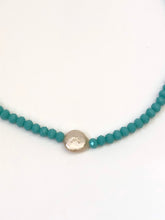 Load image into Gallery viewer, Sand Dollar Pearl Choker Necklace With Aqua Beads