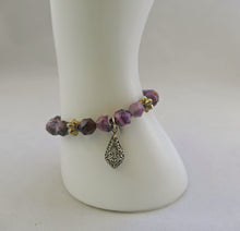 Load image into Gallery viewer, Purple Star Cut Agate Gemstone Dangle Ear Rings