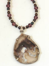 Load image into Gallery viewer, Geode Gemstone Beaded Necklace