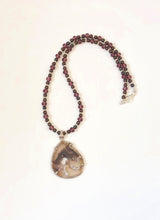 Load image into Gallery viewer, Geode Gemstone Beaded Necklace