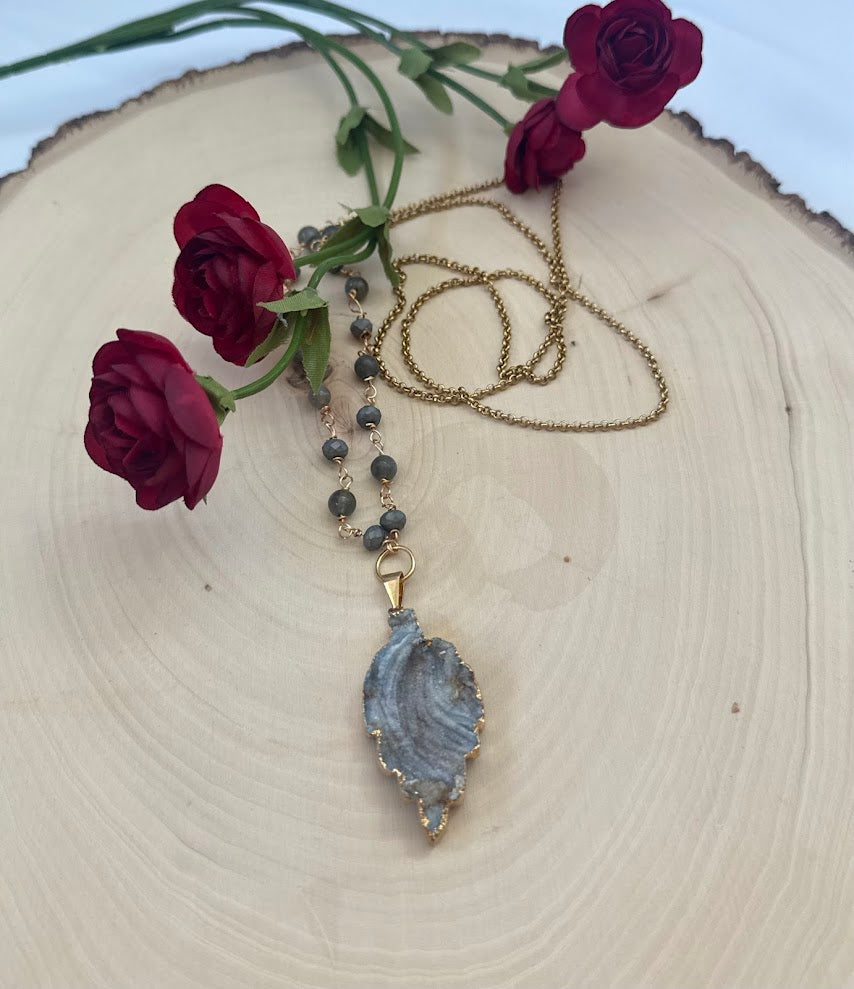 Long Beaded Necklace With Gold Plated Druzy Pendant