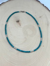 Load image into Gallery viewer, Aqua Jade and Silver Plated Beaded Choker Necklace
