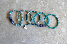 Load image into Gallery viewer, Faceted Aqua Blue Crystal And Silver Bracelet
