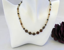 Load image into Gallery viewer, Red And Silver Glass Beads Choker Necklace
