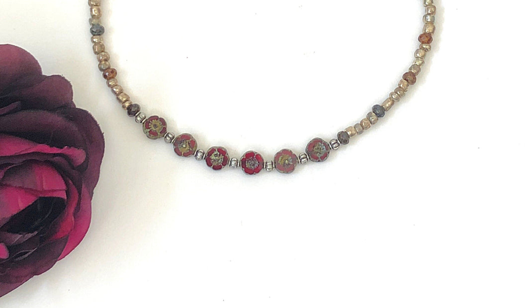 Red And Silver Glass Beads Choker Necklace